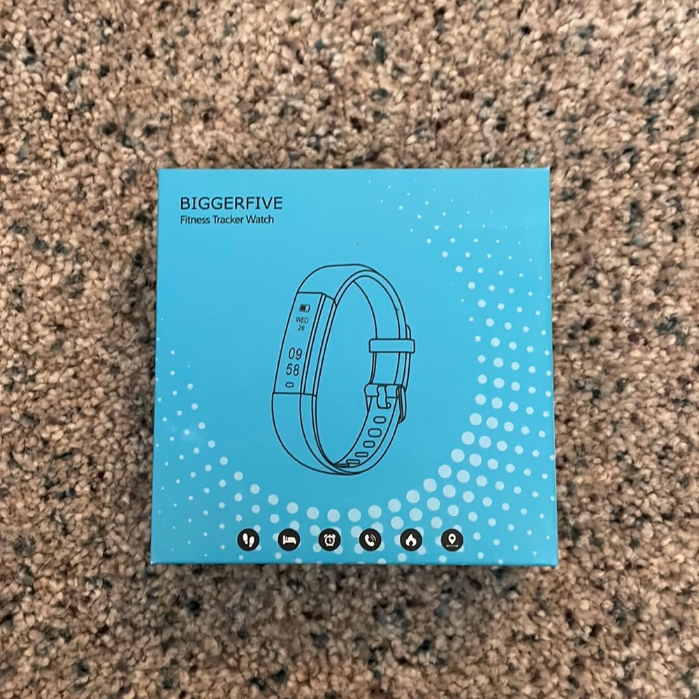 biggerfive fitness tracker watch (tags: fitbit, apple, track, apple watch)